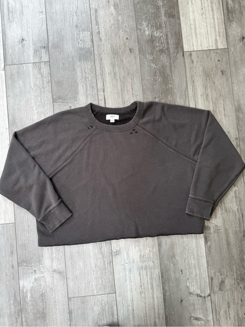 Aerie Distressed Cropped Crew Neck Sweatshirt Charcoal Gray Size Large